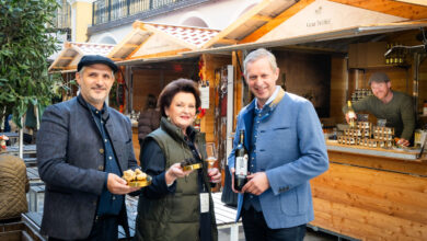 Eröffnung Trüffelmarkt 2024 - Guiseppe Perna, Waltraud Huter, Dieter Hardt Stremayr, Lorenz Kumpusch © GrazTourismus, Werner Krug